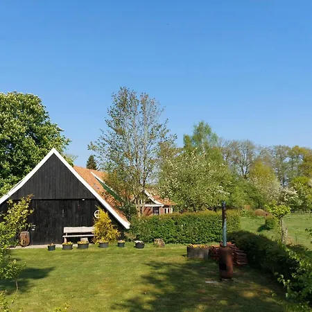 Klein Ni'jenhoes Apartamento Winterswijk