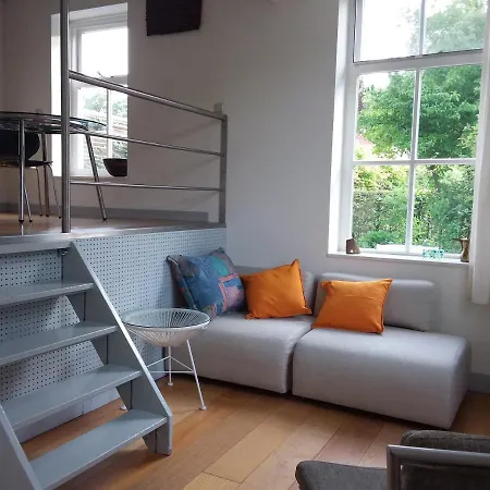 Klein Ni'jenhoes Appartement *