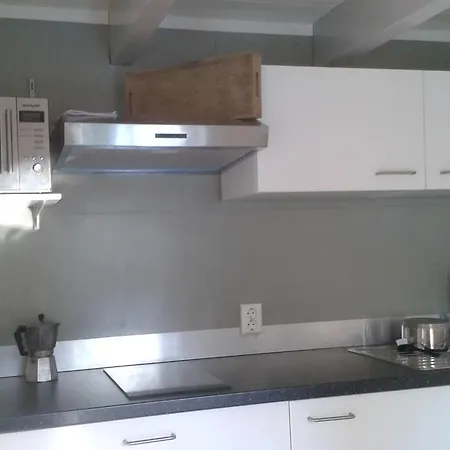 Klein Ni'jenhoes Appartement *